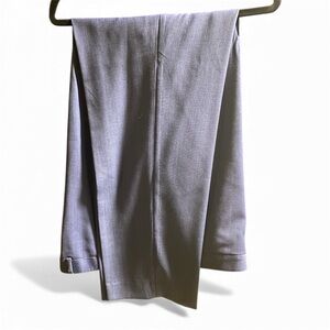Ralph Lauren Men’s Blue Dress Trouser
Waist-46
Length-32.5